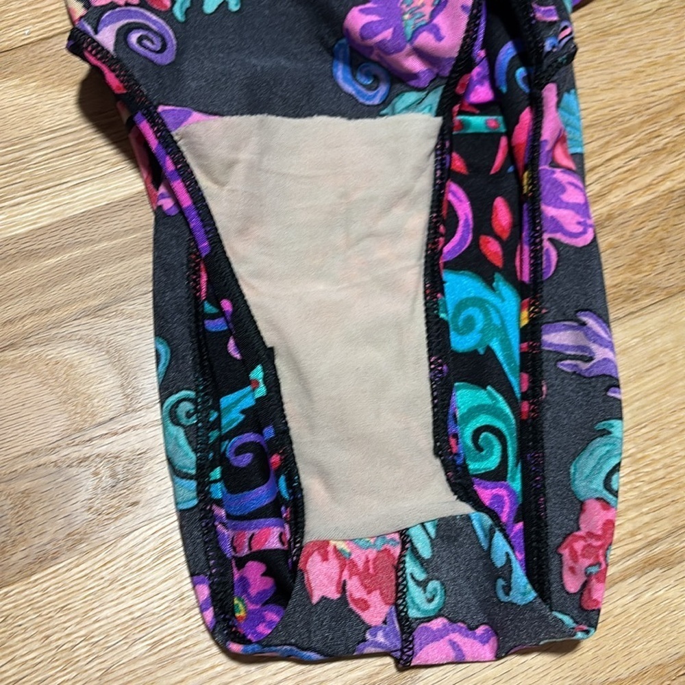 Sea Queen Vintage Made in Canada Size 8 Floral One Piece Swimsuit - Picture 7 of 7